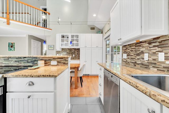 2 Bray Farm Road, Yarmouth Port, MA 02675