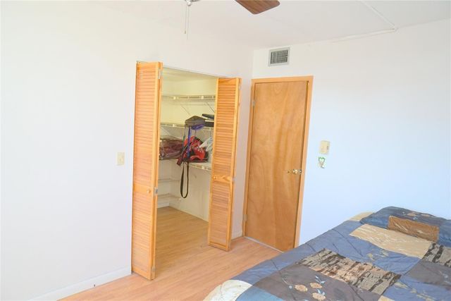 2821 Somerset Drive 203, Lauderdale Lakes, FL 33311