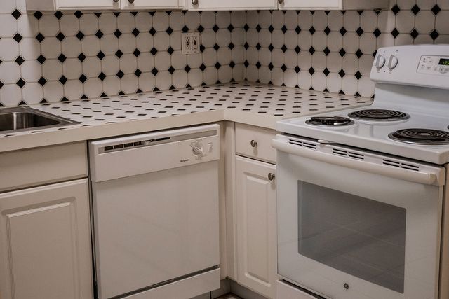 415 Wesley Avenue 24, Oak Park, IL 60302