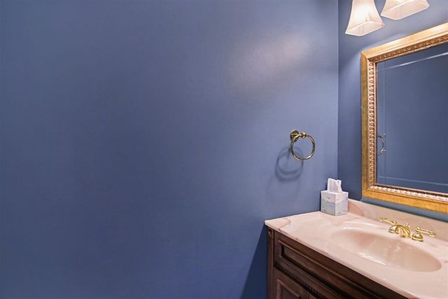 2454 W Collier Avenue 101, Grand Rapids, MI 49546