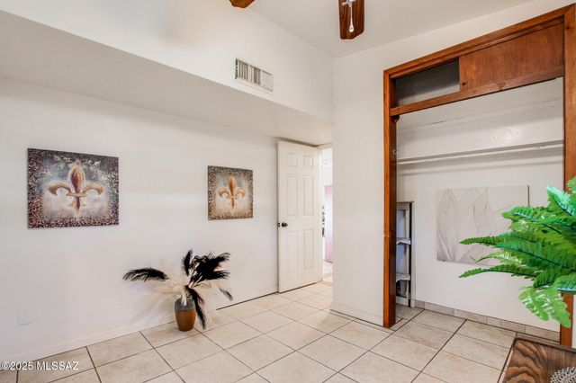 2753 N Tyndall Avenue, Tucson, AZ 85719