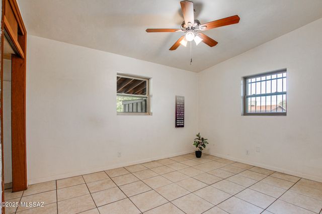 2753 N Tyndall Avenue, Tucson, AZ 85719