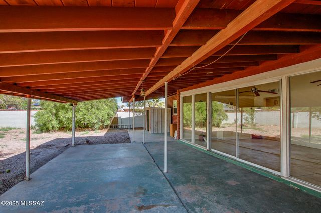 2753 N Tyndall Avenue, Tucson, AZ 85719