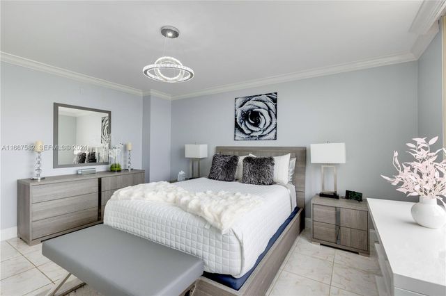 2750 NE 183rd Street 1910, Aventura, FL 33160