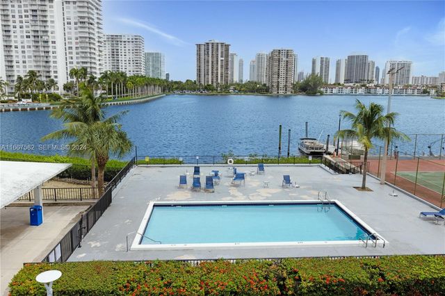 2750 NE 183rd Street 1910, Aventura, FL 33160