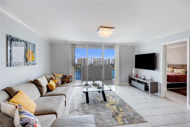2750 NE 183rd Street 1910, Aventura, FL 33160