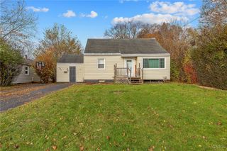101 Douglas Avenue, Salina, NY 13088