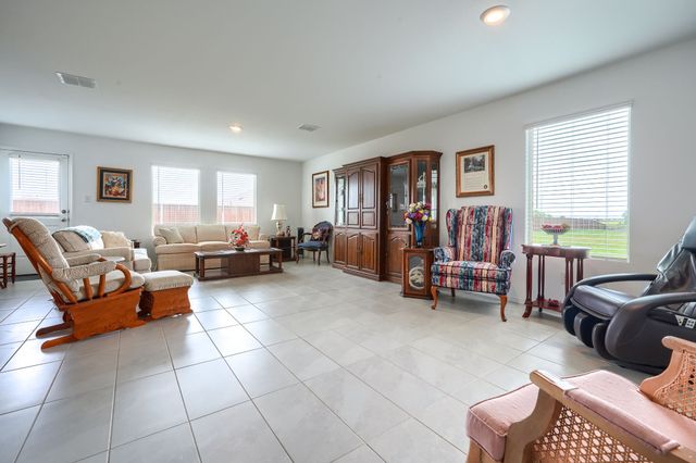 1318 Eldridge Pond Street, Forney, TX 75126