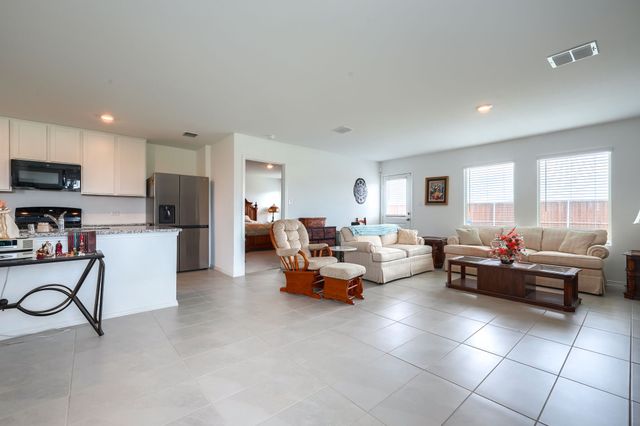 1318 Eldridge Pond Street, Forney, TX 75126