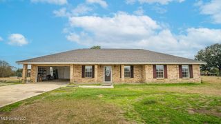 8 Skeeter Lane, Carriere, MS 39426