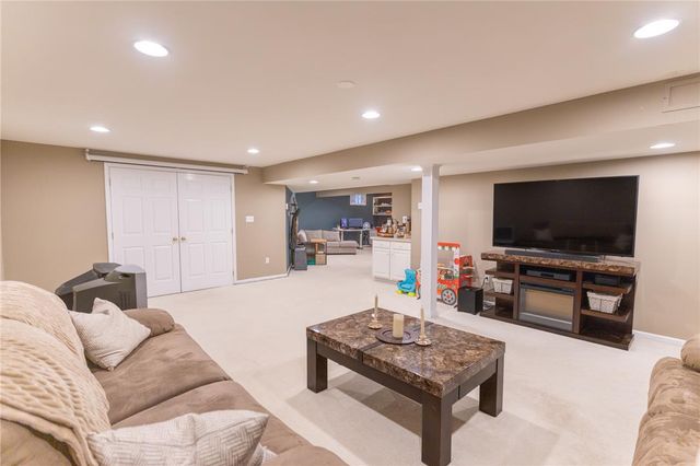 3254 Watermill Drive, Macungie Boro, PA 18062