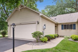 2550 Moundsview Drive 49, Mounds View, MN 55112