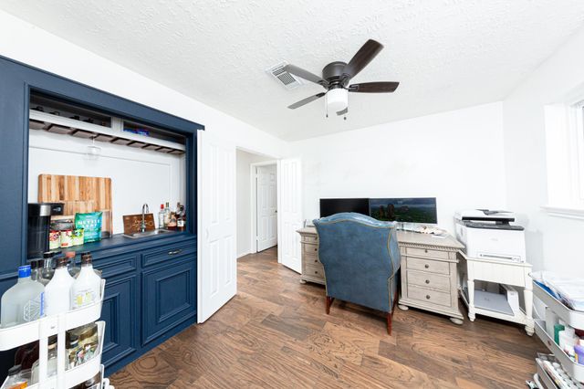 21338 Highland Knolls Drive, Katy, TX 77450
