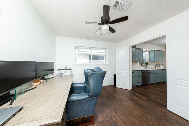 21338 Highland Knolls Drive, Katy, TX 77450