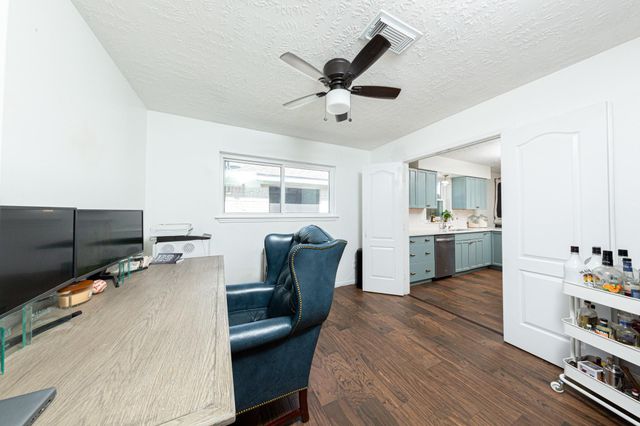 21338 Highland Knolls Drive, Katy, TX 77450