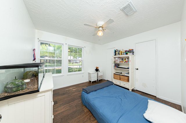 21338 Highland Knolls Drive, Katy, TX 77450