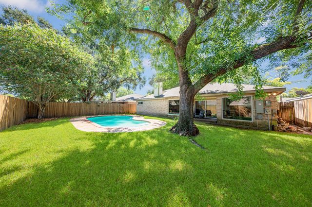 21338 Highland Knolls Drive, Katy, TX 77450