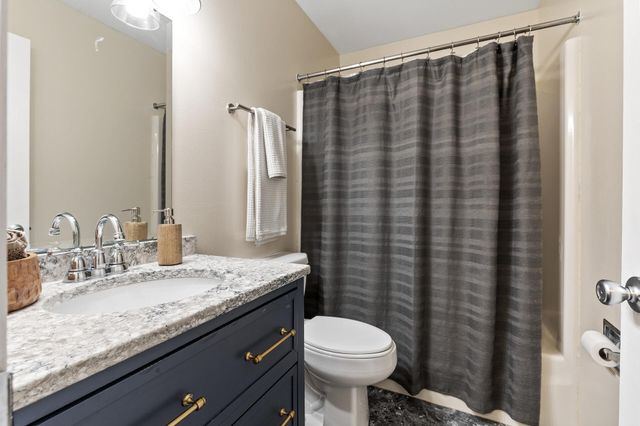 13501 Heather Hills Drive, Burnsville, MN 55337