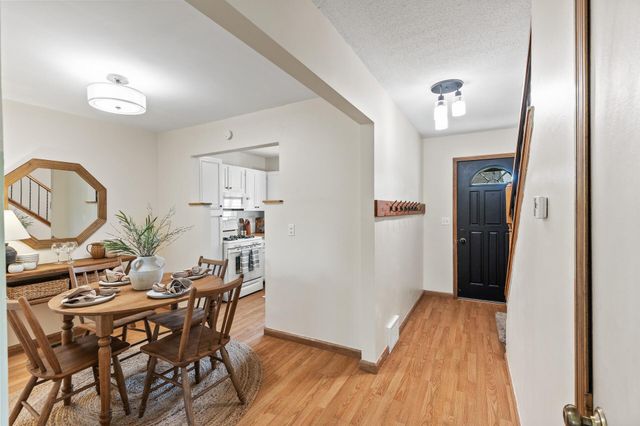 13501 Heather Hills Drive, Burnsville, MN 55337