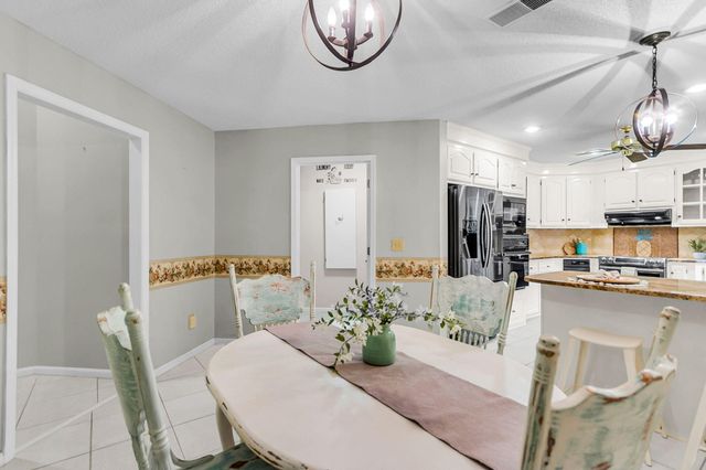 104 Dresden Drive, Goose Creek, SC 29445