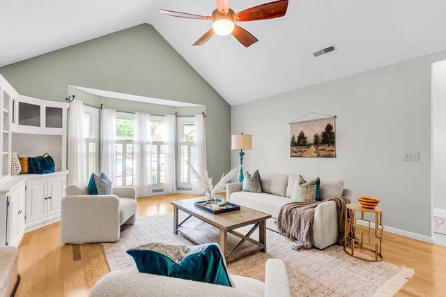 104 Dresden Drive, Goose Creek, SC 29445
