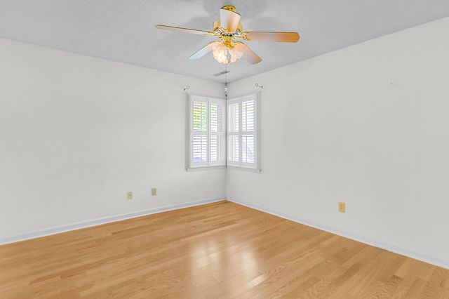 104 Dresden Drive, Goose Creek, SC 29445