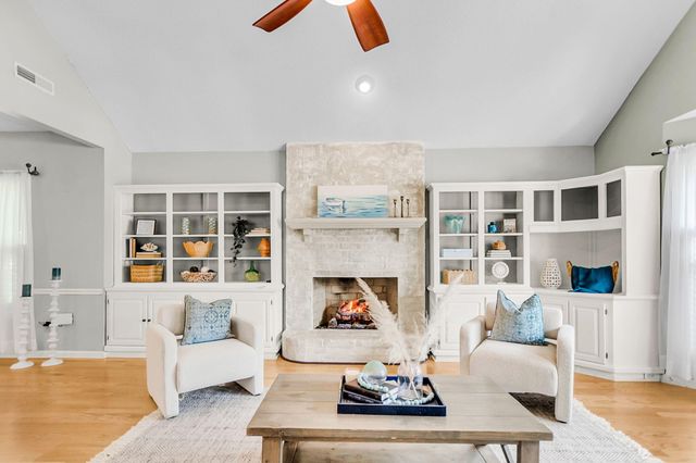 104 Dresden Drive, Goose Creek, SC 29445