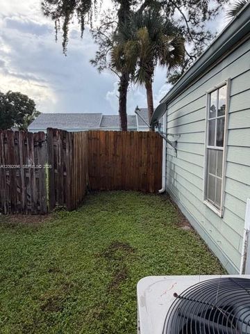 5688 Dewberry Way, West Palm Beach, FL 33415