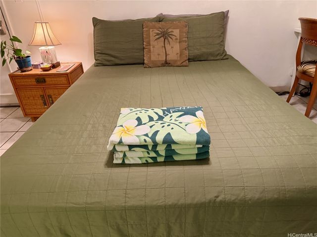 134 Kapahulu Avenue 917, Honolulu, HI 96815