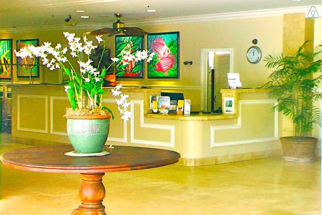 134 Kapahulu Avenue 917, Honolulu, HI 96815