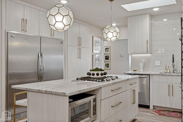 1218 E Country Club, Jonesboro, AR 72401