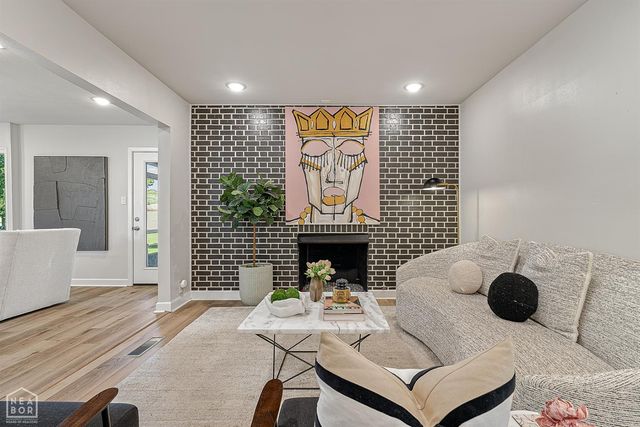 1218 E Country Club, Jonesboro, AR 72401