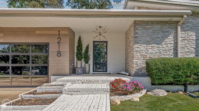 1218 E Country Club, Jonesboro, AR 72401