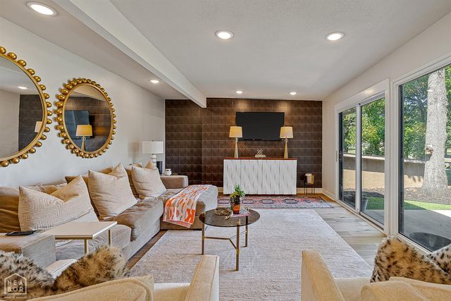 1218 E Country Club, Jonesboro, AR 72401