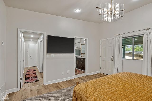 1218 E Country Club, Jonesboro, AR 72401