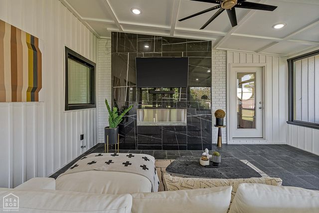 1218 E Country Club, Jonesboro, AR 72401