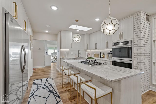 1218 E Country Club, Jonesboro, AR 72401