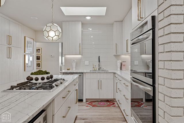 1218 E Country Club, Jonesboro, AR 72401