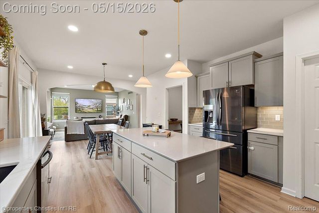 20251 Bonica Drive, Clinton Charter Township, MI 48038