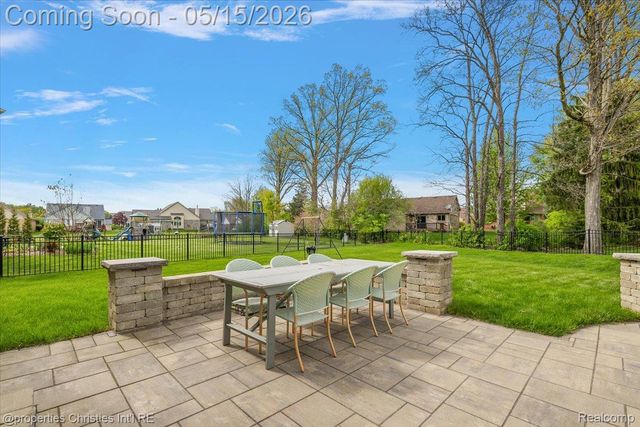 20251 Bonica Drive, Clinton Charter Township, MI 48038