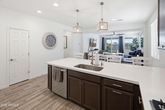 10857 W MARSHALL Avenue, Phoenix, AZ 85037