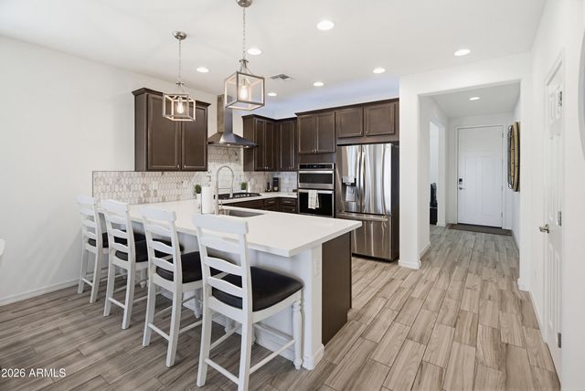 10857 W MARSHALL Avenue, Phoenix, AZ 85037