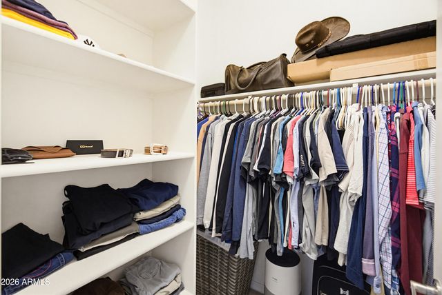 10857 W MARSHALL Avenue, Phoenix, AZ 85037