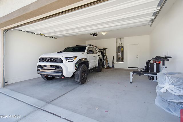 10857 W MARSHALL Avenue, Phoenix, AZ 85037