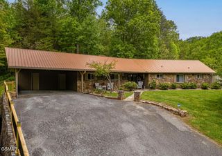 560 Buckhorn Road, Gatlinburg, TN 37738