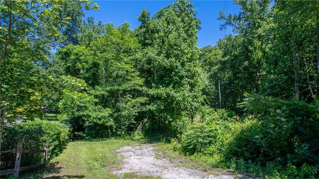 146 Glassy Falls Trail, Travelers Rest, SC 29690