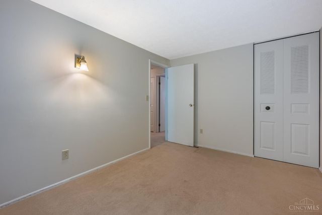 8294 Creek Woods Place, Deerfield Twp., OH 45039