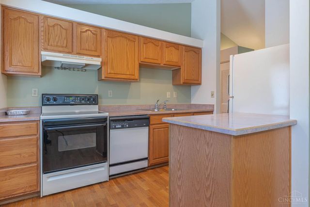 8294 Creek Woods Place, Deerfield Twp., OH 45039