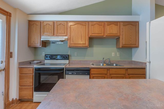 8294 Creek Woods Place, Deerfield Twp., OH 45039
