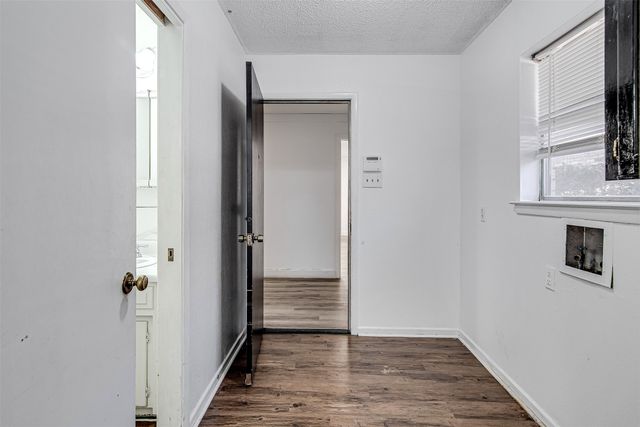 4266 Balboa Drive, Fort Worth, TX 76133